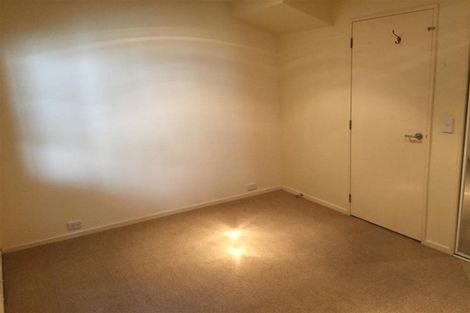 Photo of property in Pirie Street Townhouses, 22/35 Pirie Street, Mount Victoria, Wellington, 6011