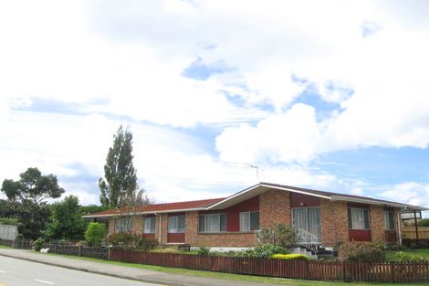 Photo of property in 40 Totara Park Road, Clouston Park, Upper Hutt, 5018