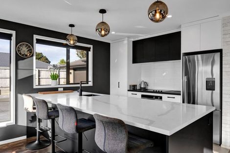 Photo of property in 6 The Terrace, Bell Block, New Plymouth, 4312