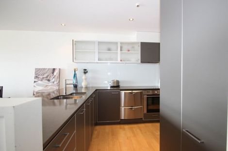 Photo of property in 207/7 Humber Street, Pandora, Napier, 4110