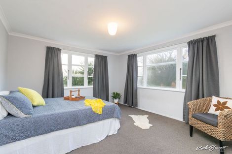 Photo of property in 1 Sandford Street, Trentham, Upper Hutt, 5018