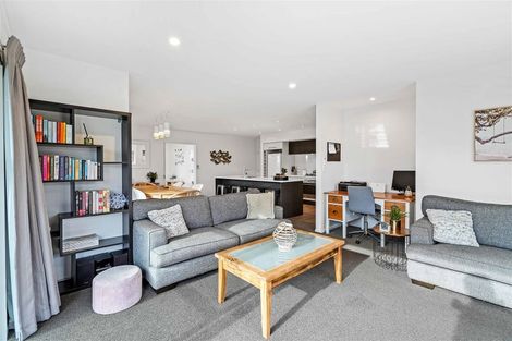 Photo of property in 13 Sincock Place, Kaiapoi, 7630