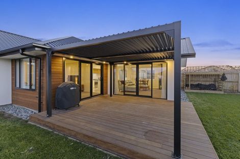 Photo of property in 23 Ridgeland Way, West Melton, 7618