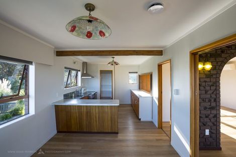 Photo of property in 21 Kakariki Road, Ngunguru, Whangarei, 0173