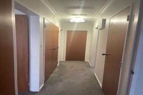 Photo of property in 2/30 Whitley Avenue, Ebdentown, Upper Hutt, 5018