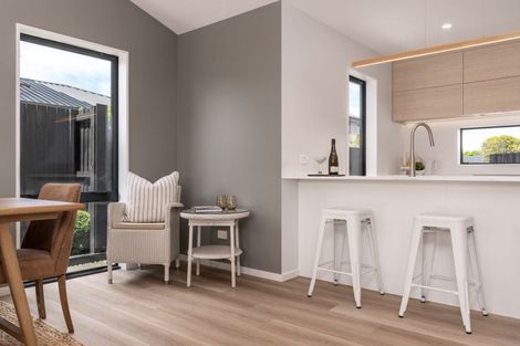 Photo of property in 98a Aorangi Road, Bryndwr, Christchurch, 8053