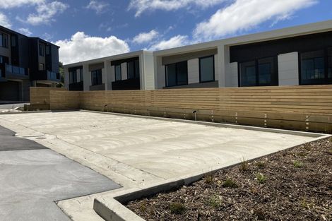 Photo of property in 1/52 High Street, Island Bay, Wellington, 6023