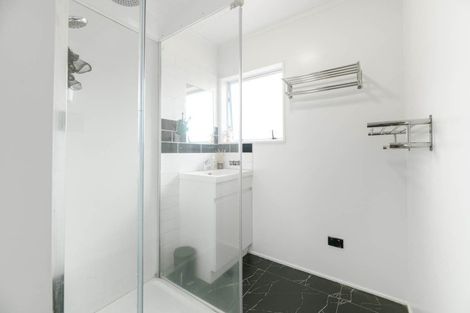 Photo of property in 4/8 Onslow Road, Papakura, 2110