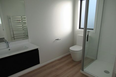 Photo of property in 38 Mawai Hakona Drive, Wallaceville, Upper Hutt, 5018