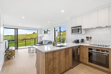 Photo of property in 19/23 Makomako Drive, Orewa, 0931