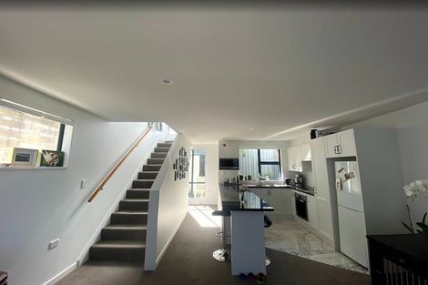 Photo of property in 4/3 Russell Street, Dunedin Central, Dunedin, 9016