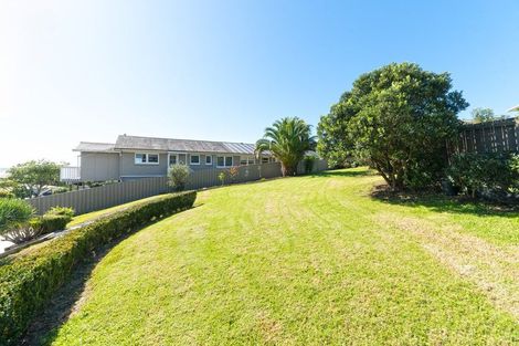 Photo of property in 25 Coates Road, Cockle Bay, Auckland, 2014