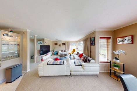 Photo of property in 44 Phillips Street, Sanson, 4817