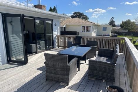 Photo of property in 26 Ranui Avenue, Ranui, Auckland, 0612