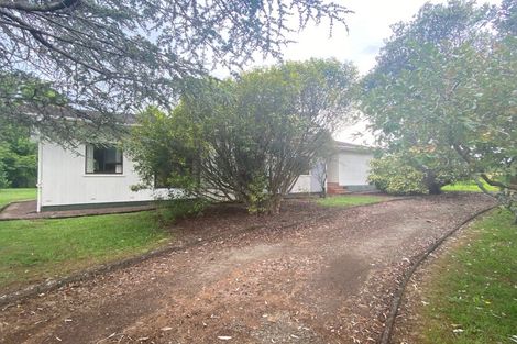 Photo of property in 76 Tawa Road, Kumeu, 0891