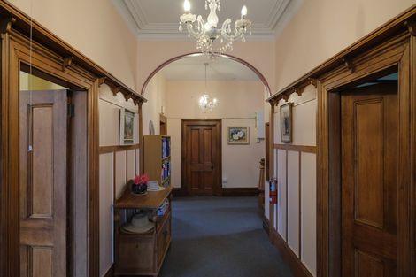 Photo of property in 18 Sheen Street, Roslyn, Dunedin, 9010