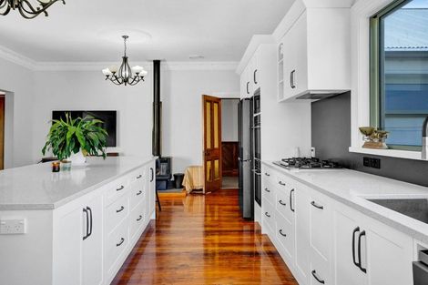 Photo of property in 76a Glover Road, Hawera, 4610