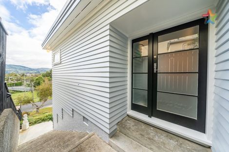 Photo of property in 27 Wyndrum Avenue, Waterloo, Lower Hutt, 5011