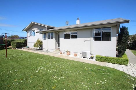 Photo of property in 27 Glendale Crescent, Holmes Hill, Oamaru, 9401