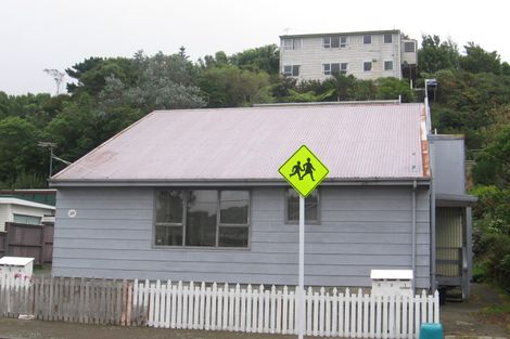 Photo of property in 1/26 Phillip Street, Johnsonville, Wellington, 6037