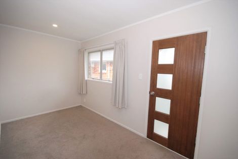 Photo of property in 2/21 Ferndale Road, Mount Wellington, Auckland, 1060