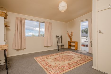 Photo of property in 1/220a Church Street, Onehunga, Auckland, 1061