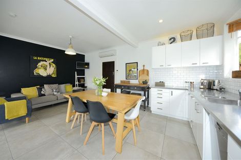 Photo of property in 7 Lindsay Street, St Albans, Christchurch, 8014