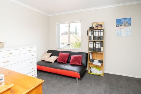 Photo of property in 19 Ben Lomond Place, Nawton, Hamilton, 3200
