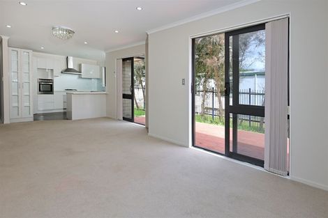 Photo of property in 50b Pinedale Place, Henderson, Auckland, 0610