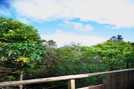 Photo of property in 23 Pluto Place, Beach Haven, Auckland, 0626