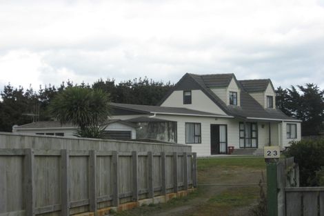 Photo of property in 23 Arataki Street, Waitarere Beach, Levin, 5510