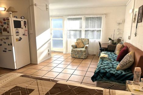 Photo of property in 2/58 School Road, Paihia, 0200