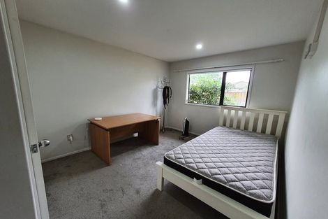 Photo of property in 21 Rebecca Rise, Weymouth, Auckland, 2103