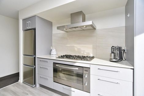 Photo of property in 18 Oratia Grove, Northwood, Christchurch, 8051