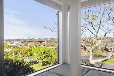 Photo of property in 21 Deanna Drive, West Harbour, Auckland, 0618