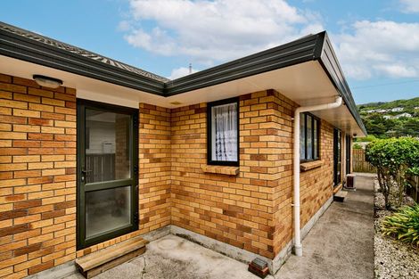 Photo of property in 9b Hinau Street, Tawa, Wellington, 5028