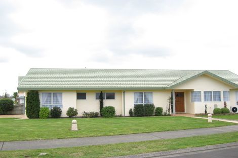 Photo of property in 23 Woodlands Drive, Havelock North, 4130