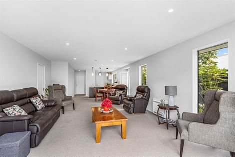 Photo of property in 2/15 Taylors Avenue, Bryndwr, Christchurch, 8052