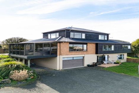 Photo of property in 49 Carey Street, Maeroa, Hamilton, 3200