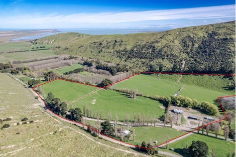 Photo of property in 125 Prices Valley Road, Prices Valley, Little River, 7591