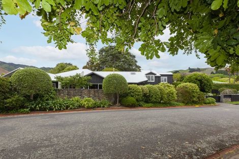 Photo of property in 8 River Glade, Waikanae, 5036