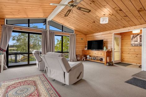 Photo of property in 9 Leeton Drive, Waipukurau, 4200