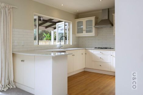 Photo of property in 5 Cambridge Road, Riverhead, 0820