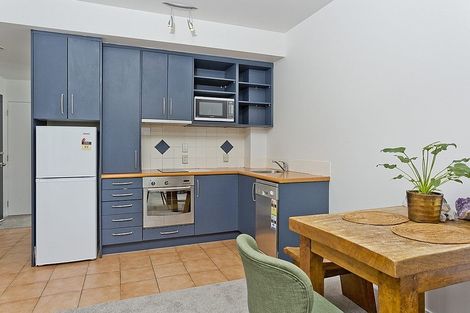 Photo of property in 69/2 Armoy Drive, East Tamaki, Auckland, 2016