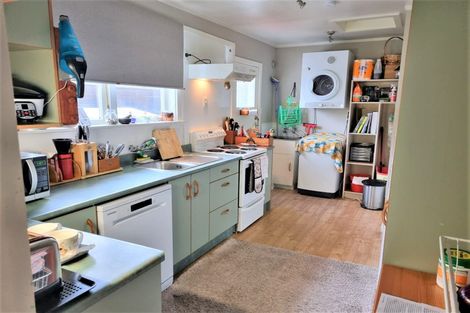 Photo of property in 11 Prouse Grove, Silverstream, Upper Hutt, 5019