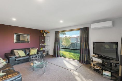 Photo of property in 45 Orlando Crescent, Waimairi Beach, Christchurch, 8083