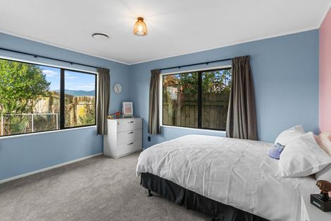 Photo of property in 16 Homewood Avenue, Levin, 5510