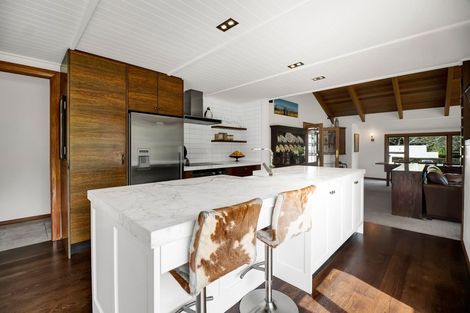 Photo of property in 331a Mangorei Road, Merrilands, New Plymouth, 4312