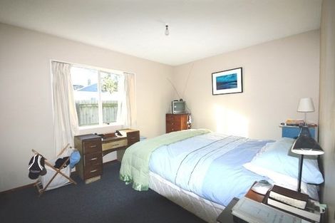 Photo of property in 255 Marine Parade, New Brighton, Christchurch, 8061
