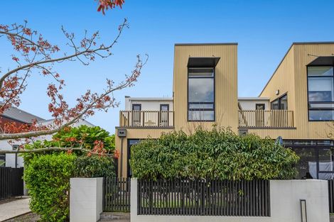 Photo of property in 13 Isitt Road, Hobsonville, Auckland, 0616